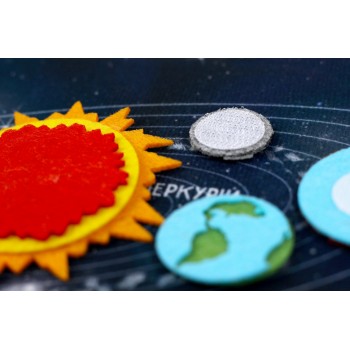 Розвиваюча гра з фетру 